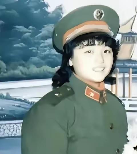 🌛1970年，女知青张菊芬热恋时，男友哀求说：“你就把身子给我吧，我会对你