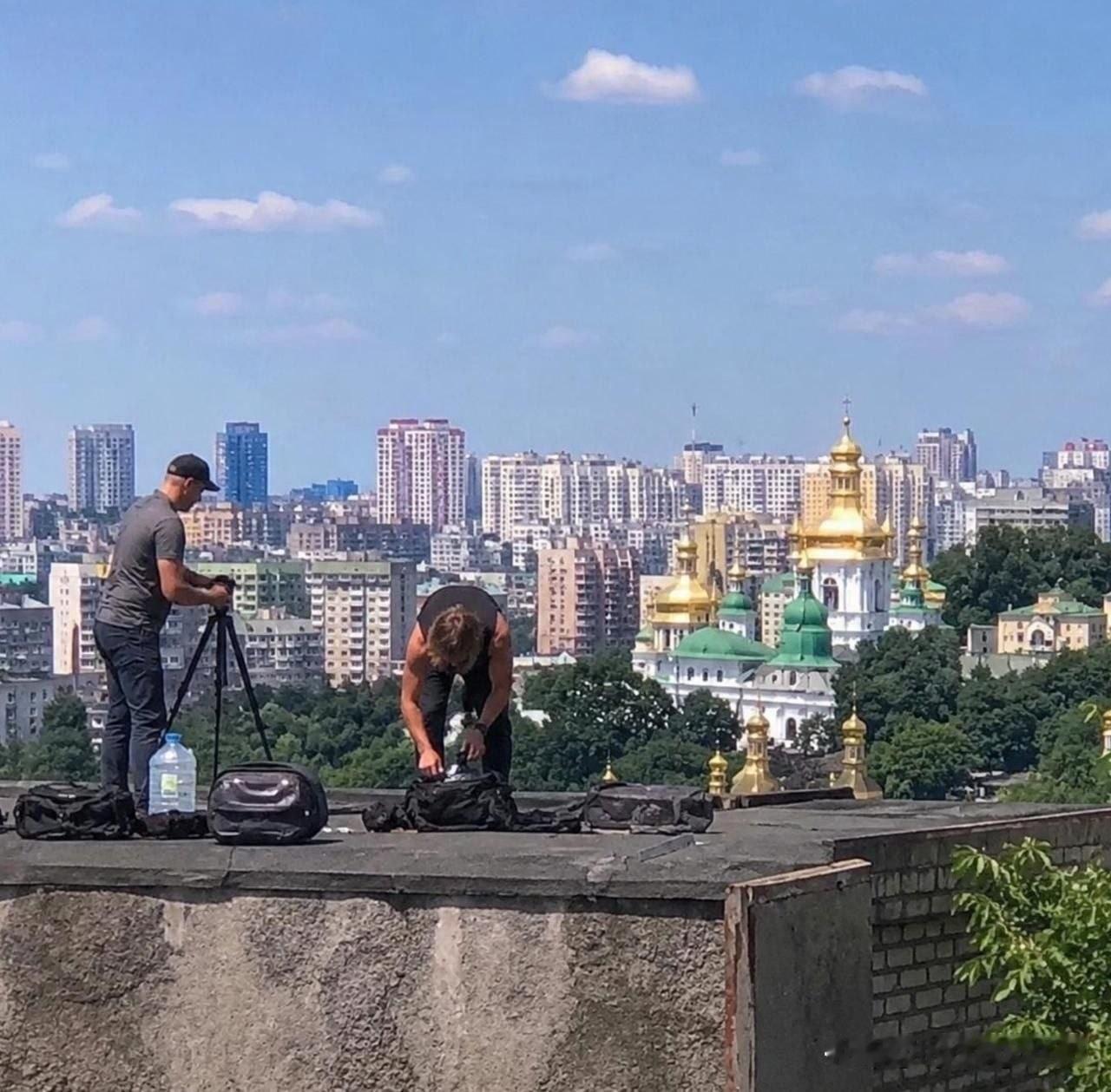 🇺🇦哦，这是提前知道修道院要被“炸”了？