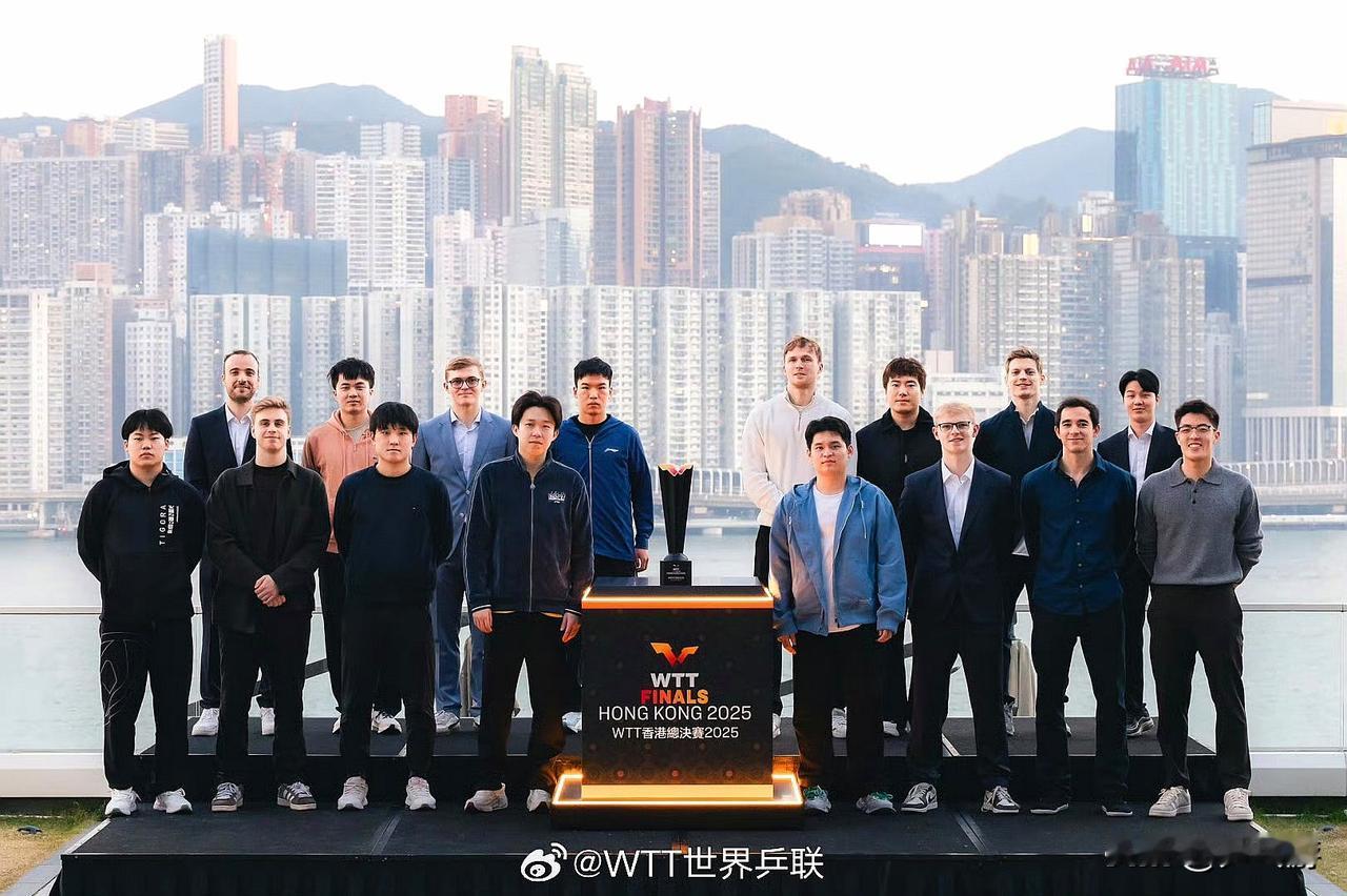 🏓多么可爱的一群年轻人，上得了赛场，玩得了时尚，场上拼命打，场下尽情玩，打就打