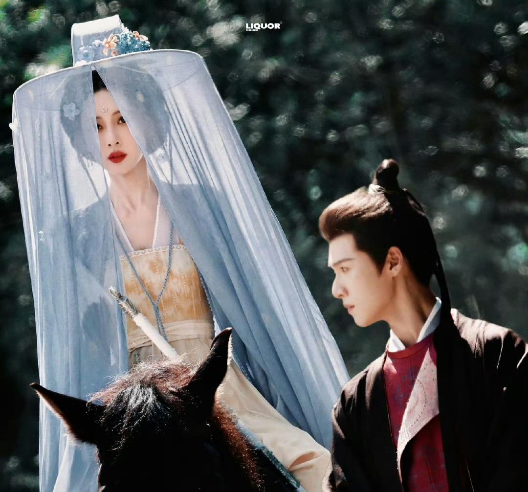 孟子义李昀锐《尚公主》骑马双人路透第一次看到如此高清的古装路透啊！两人看上去