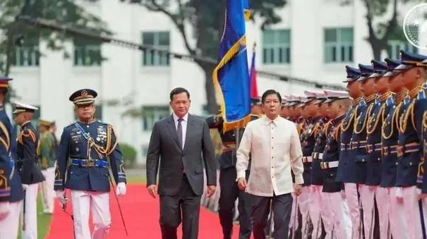 柬埔寨首相洪玛奈为自己下注美国，支持菲律宾付出了代价，洪玛奈上台后，在扶南运河、