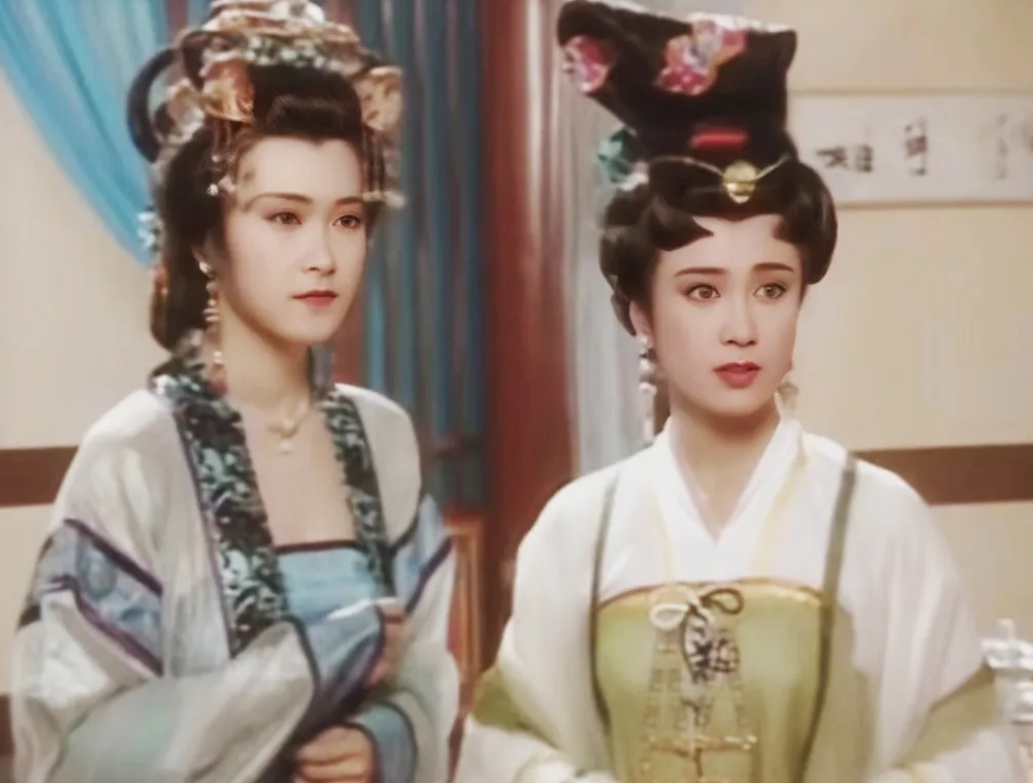 虽然说杨吉儿的<em>发型</em>一直被吐槽，但<em>发型师</em>还是蛮有意思的，知道杨吉儿比长孙皇后矮，估
