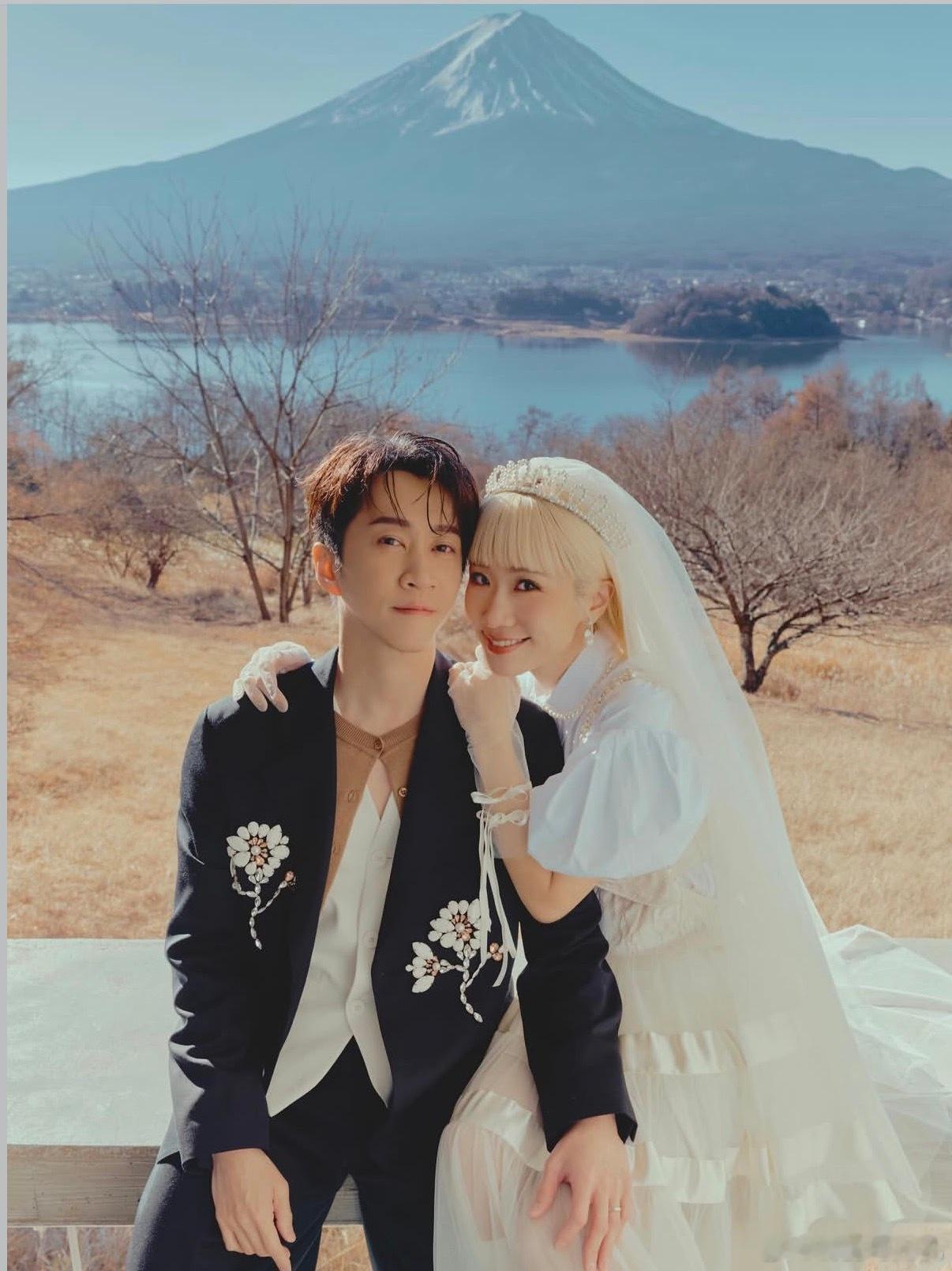 陈汉典LuLu海量婚纱照曝光～陈汉典：好险，我找到你了。🙋♀️两人将于1月2