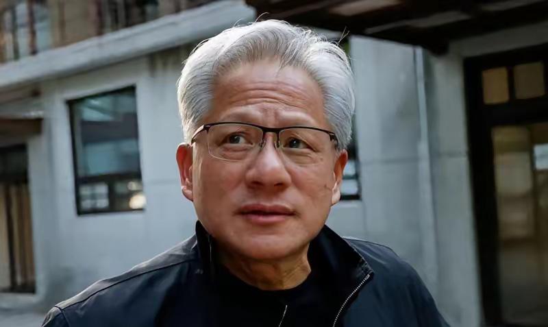 联合早报今天写道："英国媒体报道，美国英伟达首席执行官黄仁勋将加入中国清华大学经