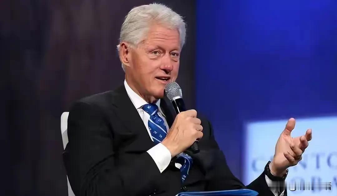 克林顿的两大历史赌局：贸易与核武背后的战略误判比尔·克林顿的总统任期被称