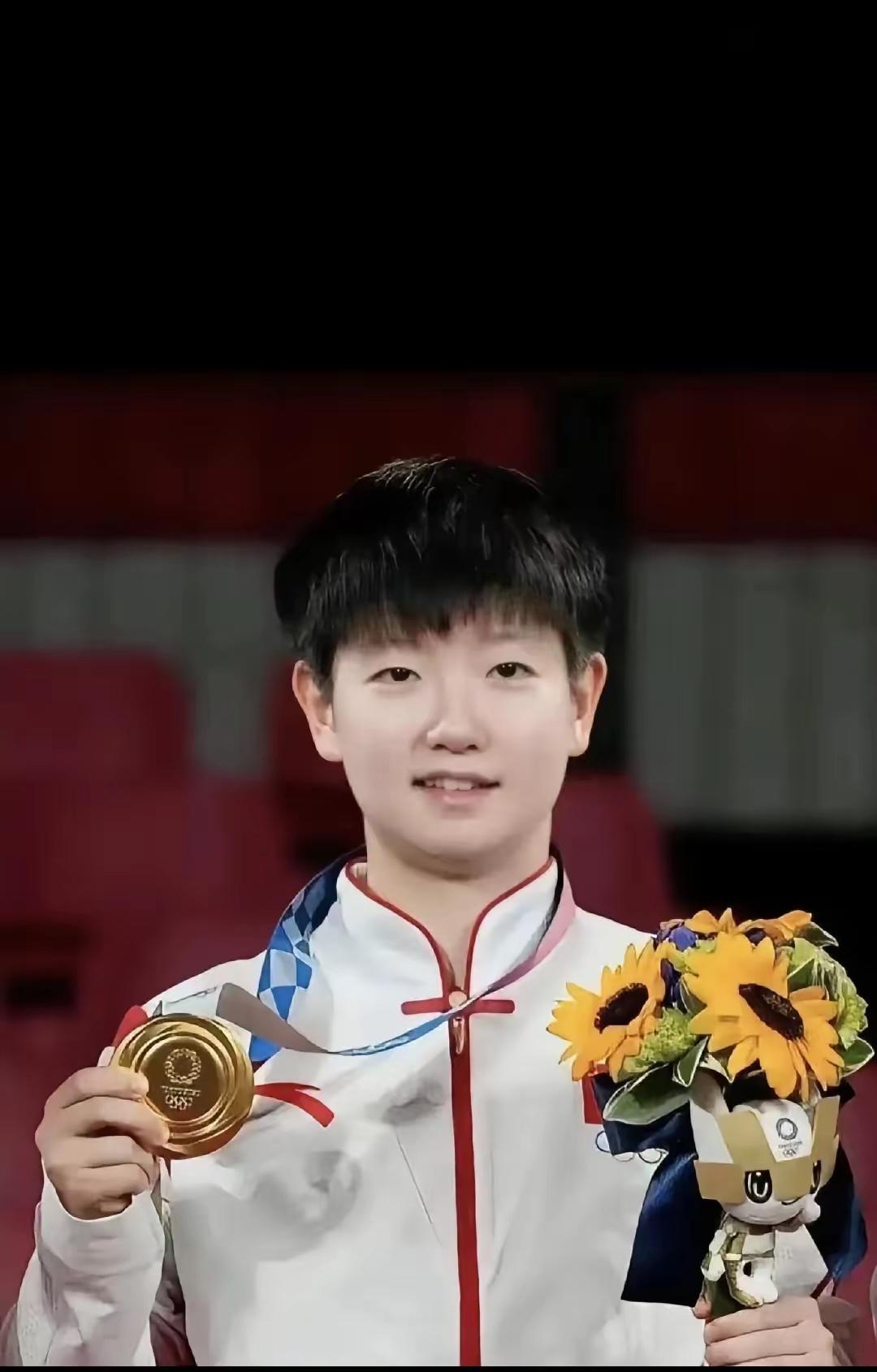 莎莎有点儿大意了，杜莎夫人蜡像馆把莎莎蜡像方案让莎莎审核，莎莎就选了这个方案，也