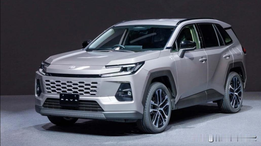 丰田计划2028年增产混动车型至670万辆，较当前提升30%据外