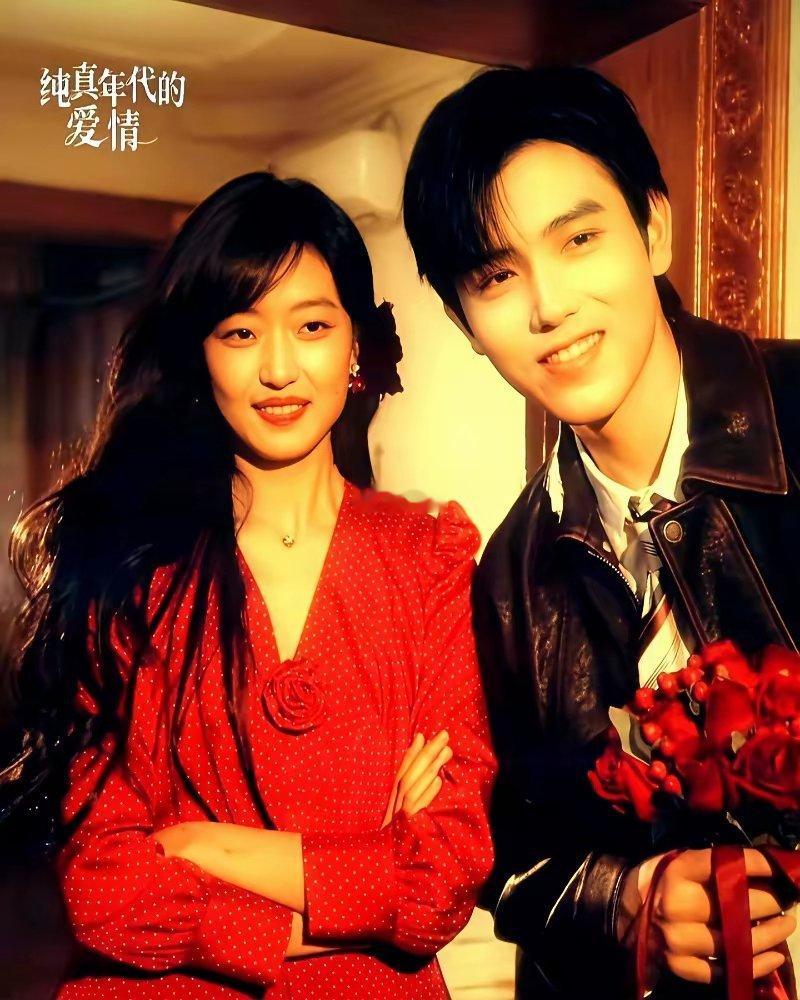 《纯真年代的爱情》男主陈飞宇，演英雄失忆被说像“傻子”，眼神空洞，台词像背书。女