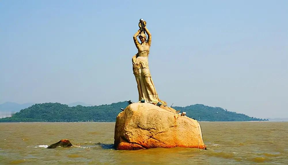 十二生肖弱点在哪！1：鼠一贪小利、藏心事2：牛一认死理、不懂示弱3：虎一自