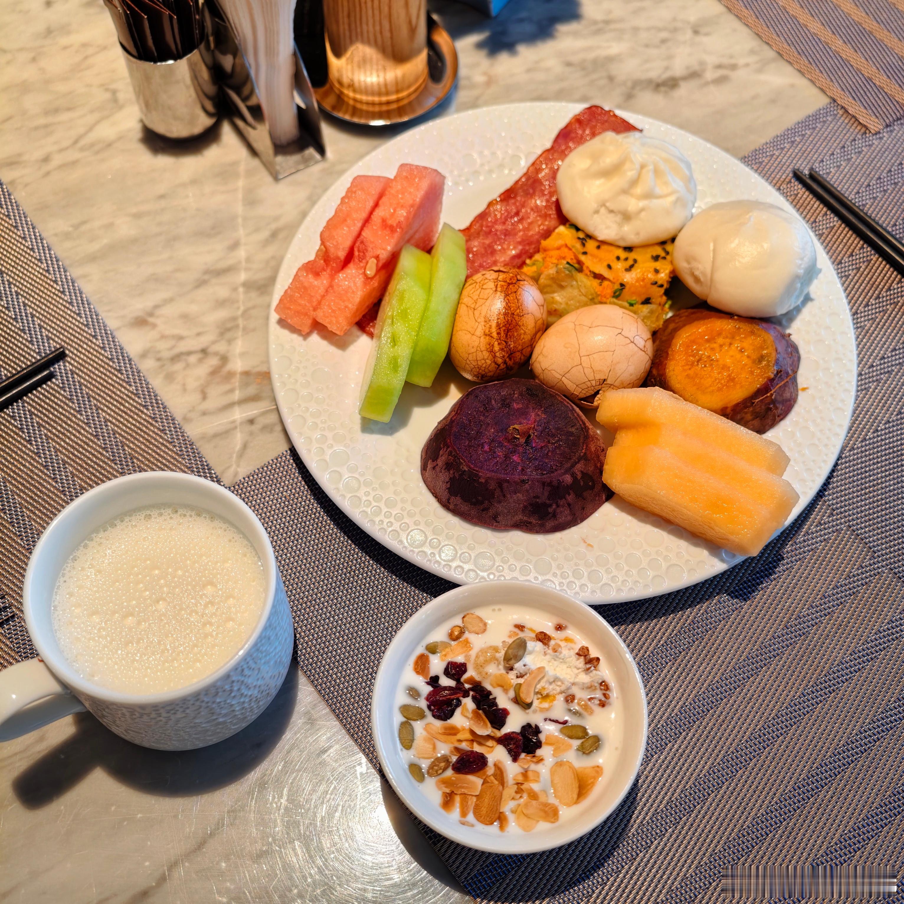 早安，吃完早餐又是赶路的一天杭州·杭州英冠索菲特酒店