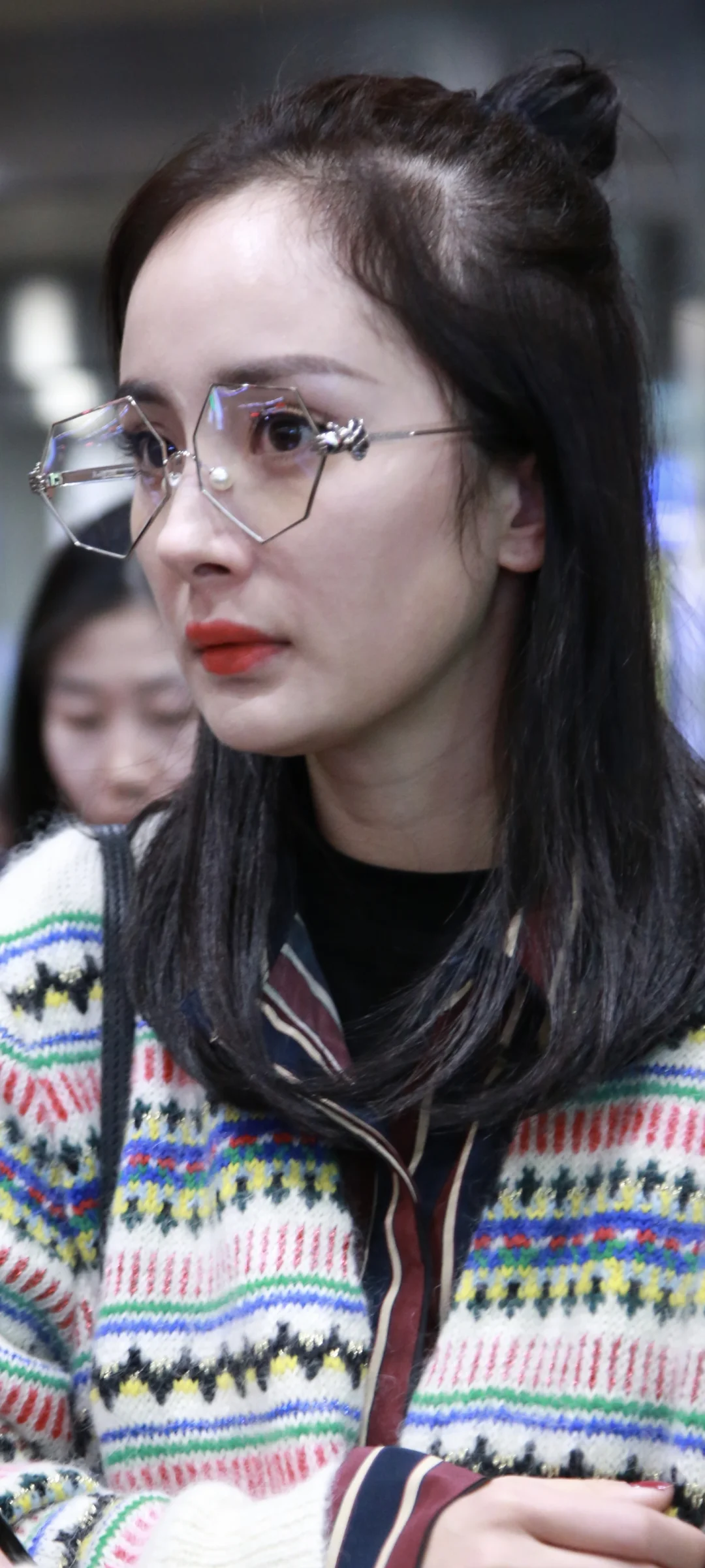 杨幂生图｜机场私服