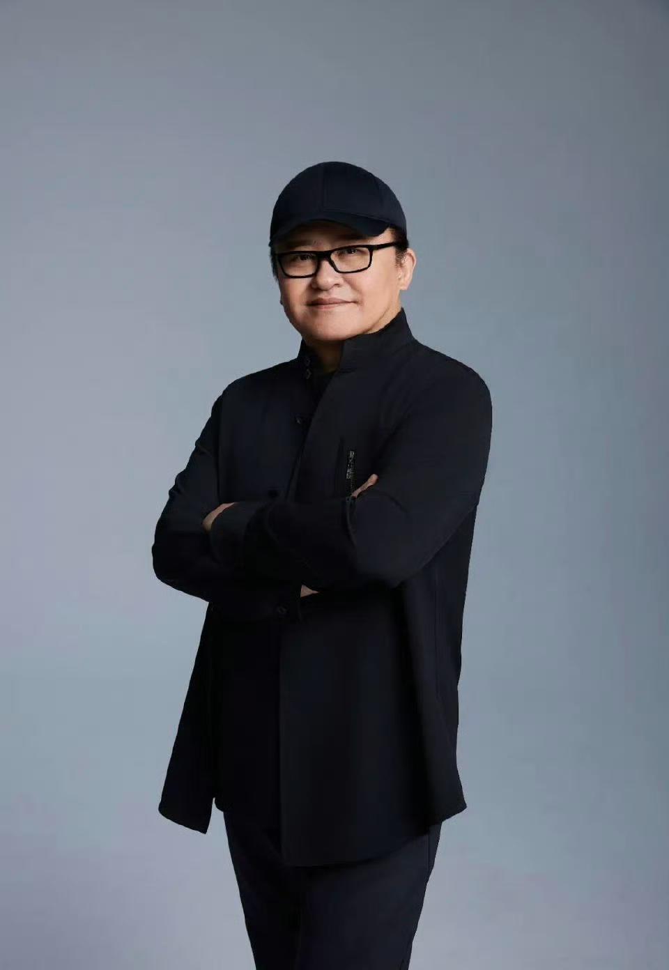 那英一觉睡醒，收到2个消息。一个是坏消息，另一个也是坏消息。第一个坏消息