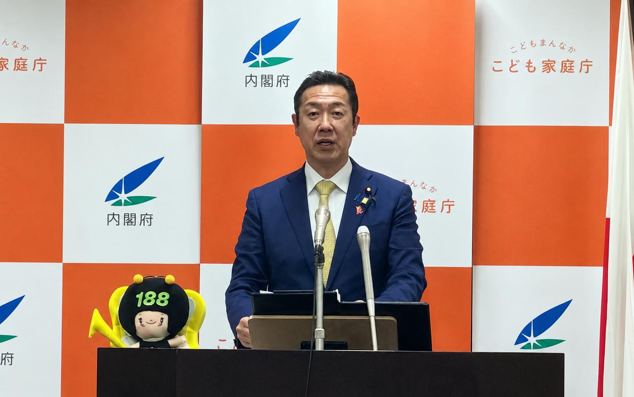 很多人以为，中日关系会继续一路恶化。可是这样就太低估了日本的小聪明，5月12日