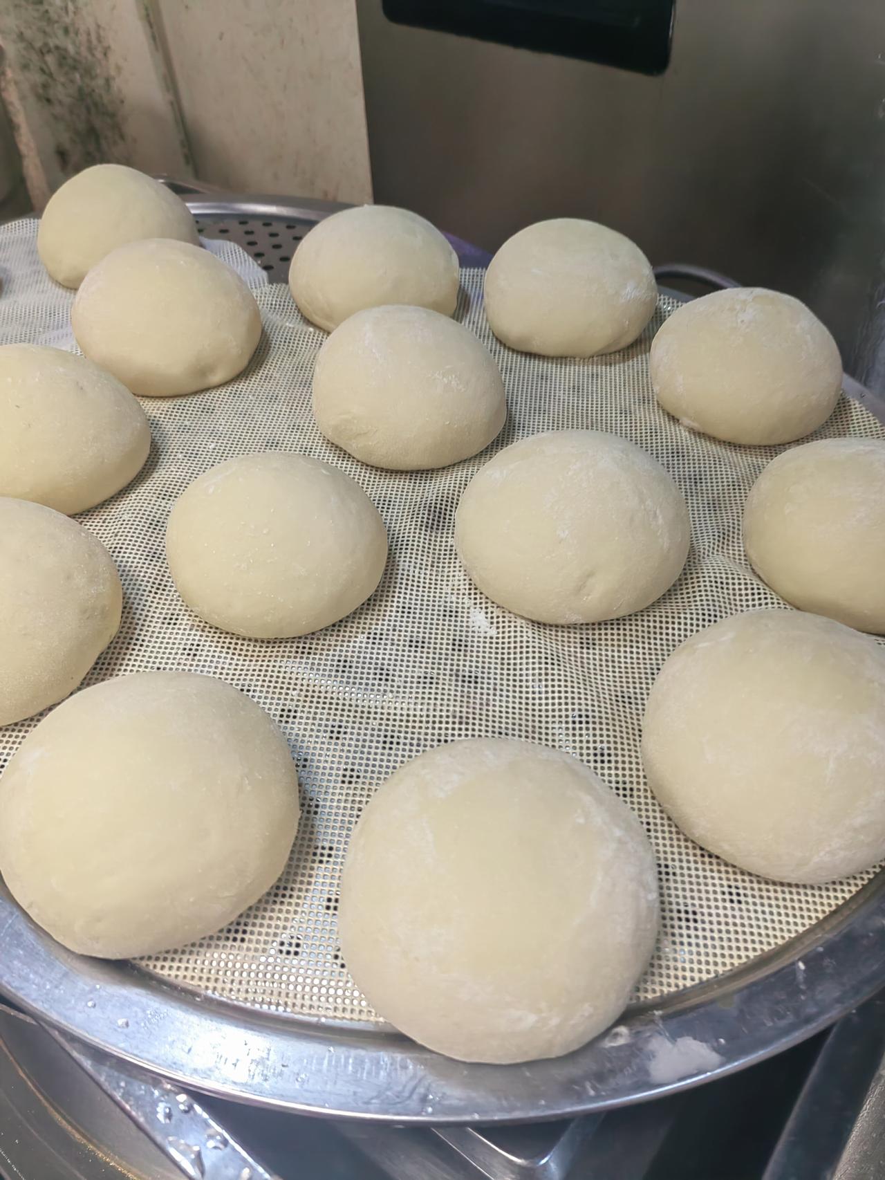 春节孩子收到压岁钱，多则上万块，少则大几千，家长们认为借钱是大人礼尚往来所得，应