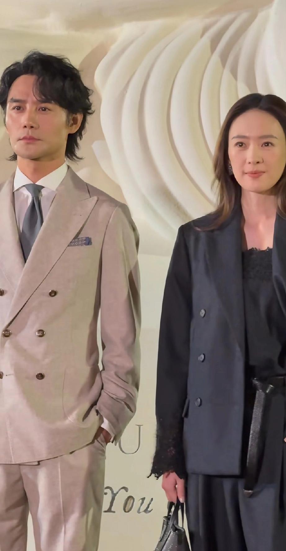 久违了，王凯胡静童瑶在深圳参加同框，娱乐圈的男明星颜值真抗打，一点都不显老，王凯