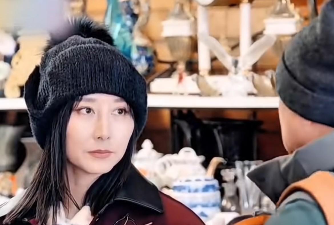 真的被胡静老公逗笑了真的是越有钱越抠门商家们，包邮真的很重要胡静老公让她别