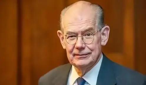 最近美国icon战略圈里，有位资深专家的警告引发了不小的讨论，核心意思很明确，中