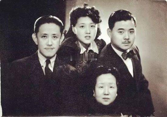 要说袁世凯儿女这一辈，做出最大贡献的，莫过于袁世凯后院第一卷王五姨太的长子，也就