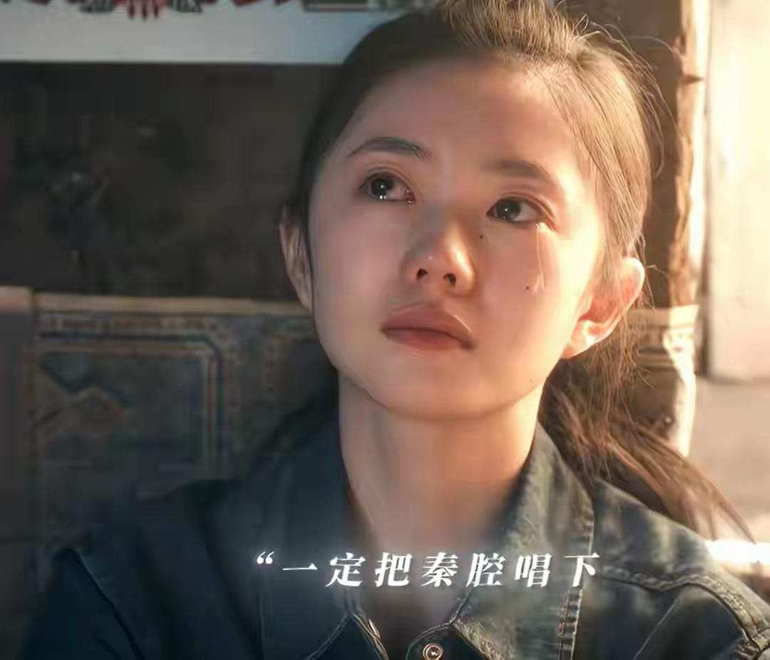 炸了！《主角》收视直接破2，央视又押中年度剧王。谁也没想到，今年第一部真正的国民