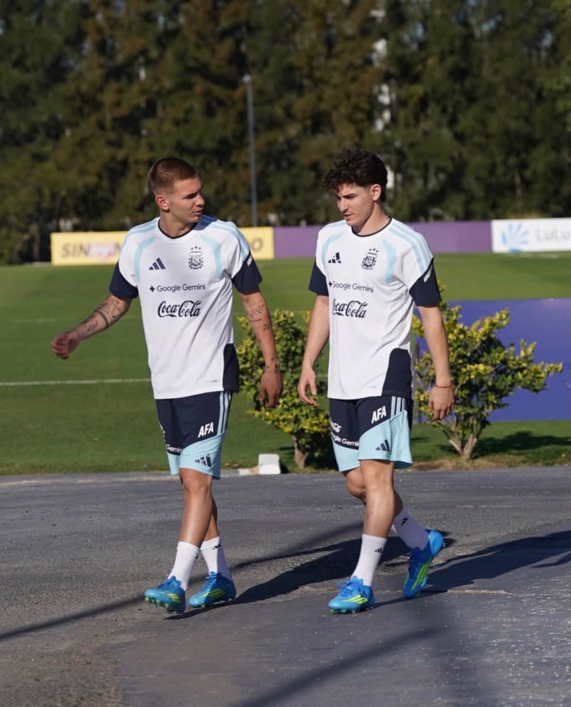 河床球员征战国际赛场❤️🇦🇷恩佐、阿尔瓦雷斯、马斯坦托诺以及帕拉西奥斯——这