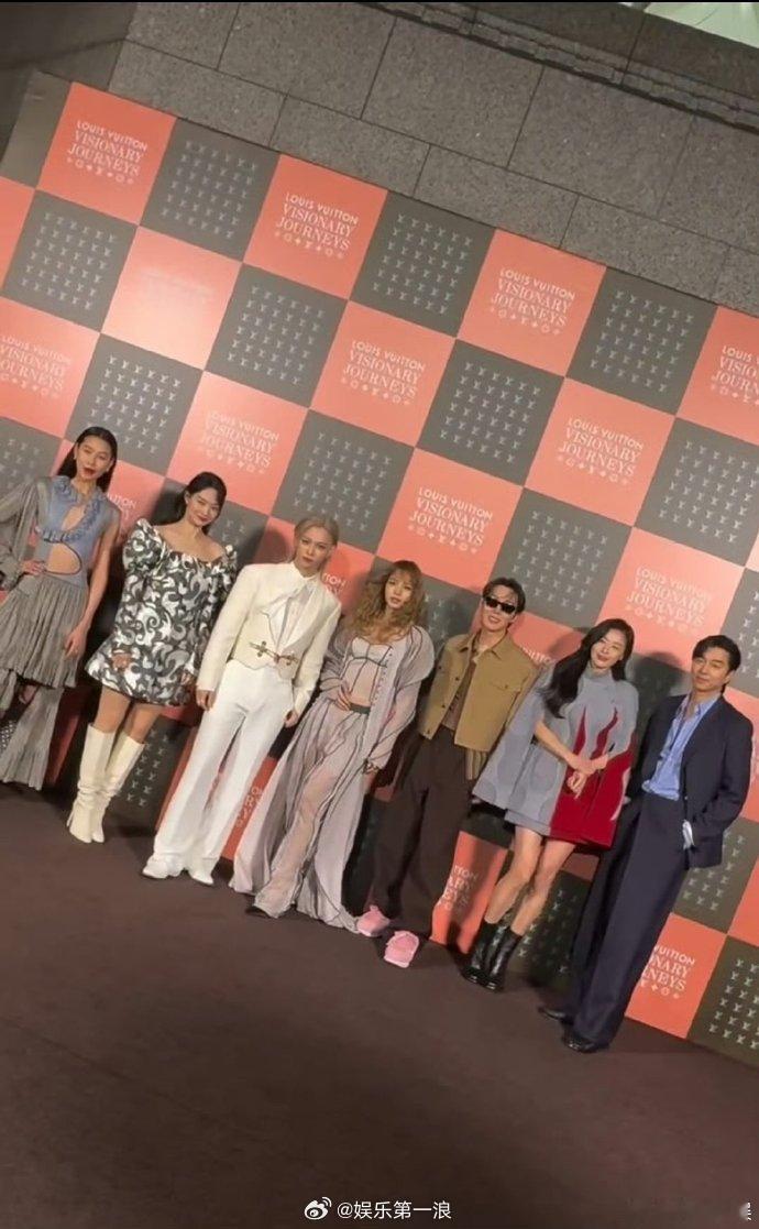 LisaC位全智贤孔刘申敏儿lisa郑号锡李龙馥同框哇，全智贤、孔刘、申敏儿