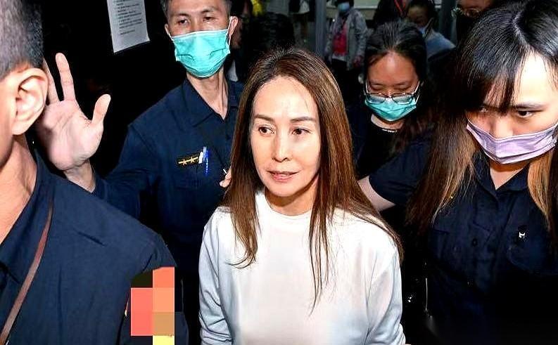 你敢信吗？那个替你挡过无数子弹、连你各种密码都一清二楚的心腹，在法庭上直接当着所