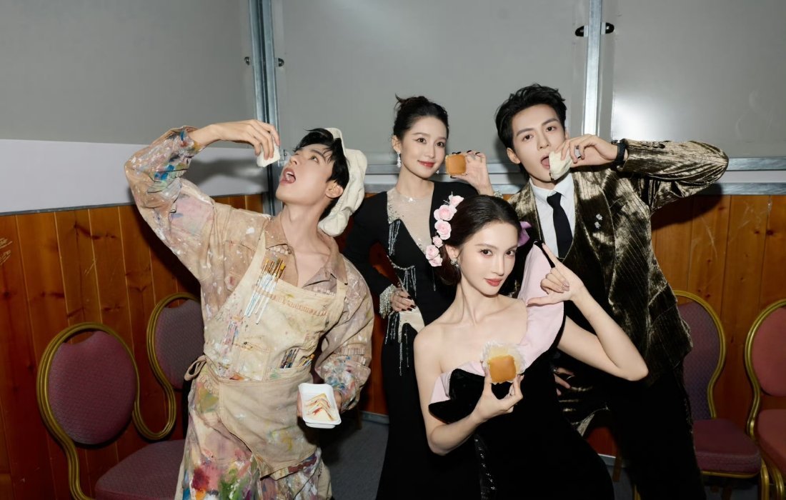 龚俊的好朋友真多呀，这次是熟人帅哥靓女局🙌​​​