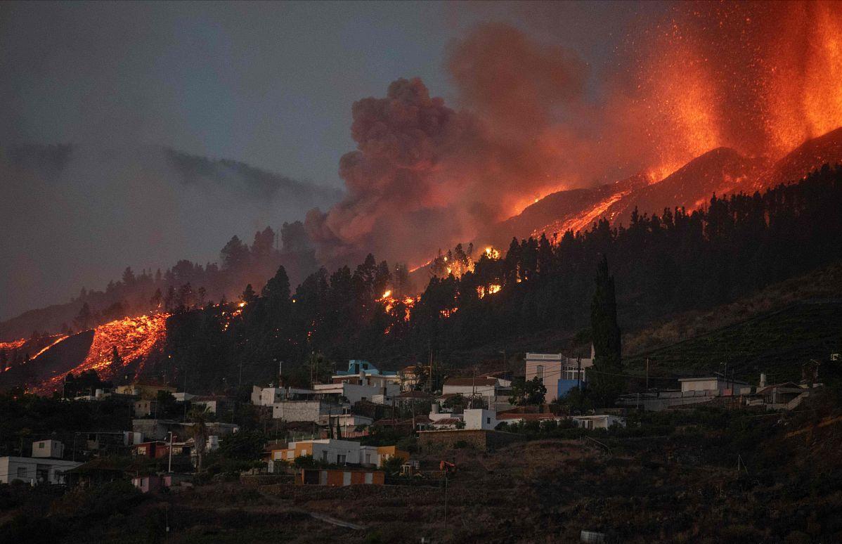 印度人为什么总给人一种很奇葩的感觉？ 2025年的美国加州山火，可谓是一场浩