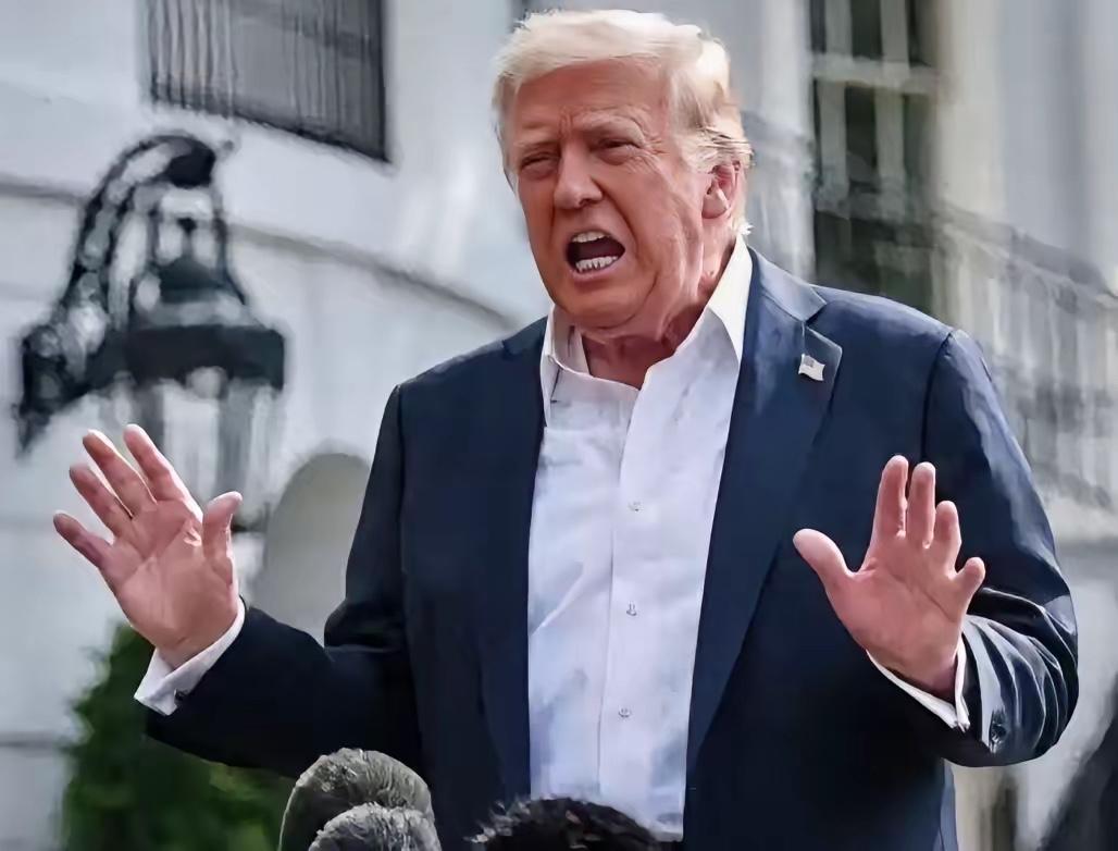 白宫宣布特朗普将于3月31日-4月2日访华。我们直接给出了态度。不反对，也