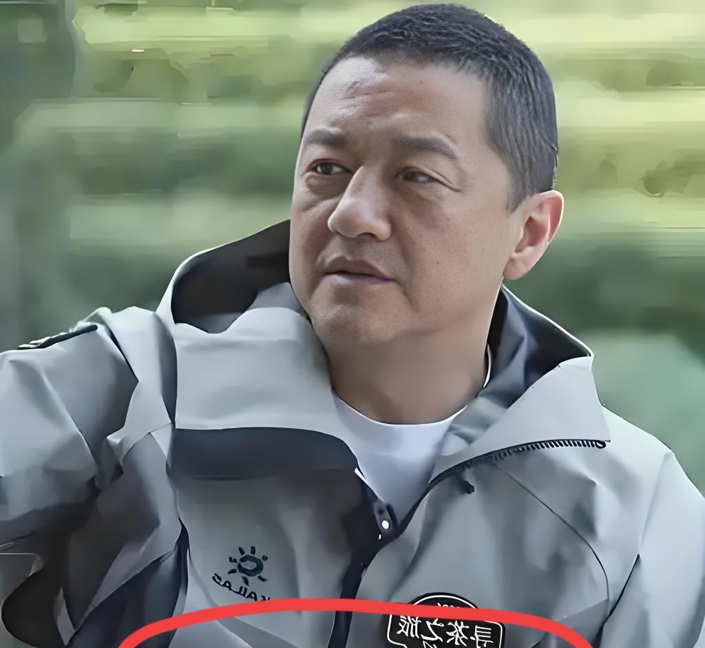 李亚鹏刚从大别墅搬到小平房，这才几天啊？他又把价值几亿的培德书院给弄没了，但