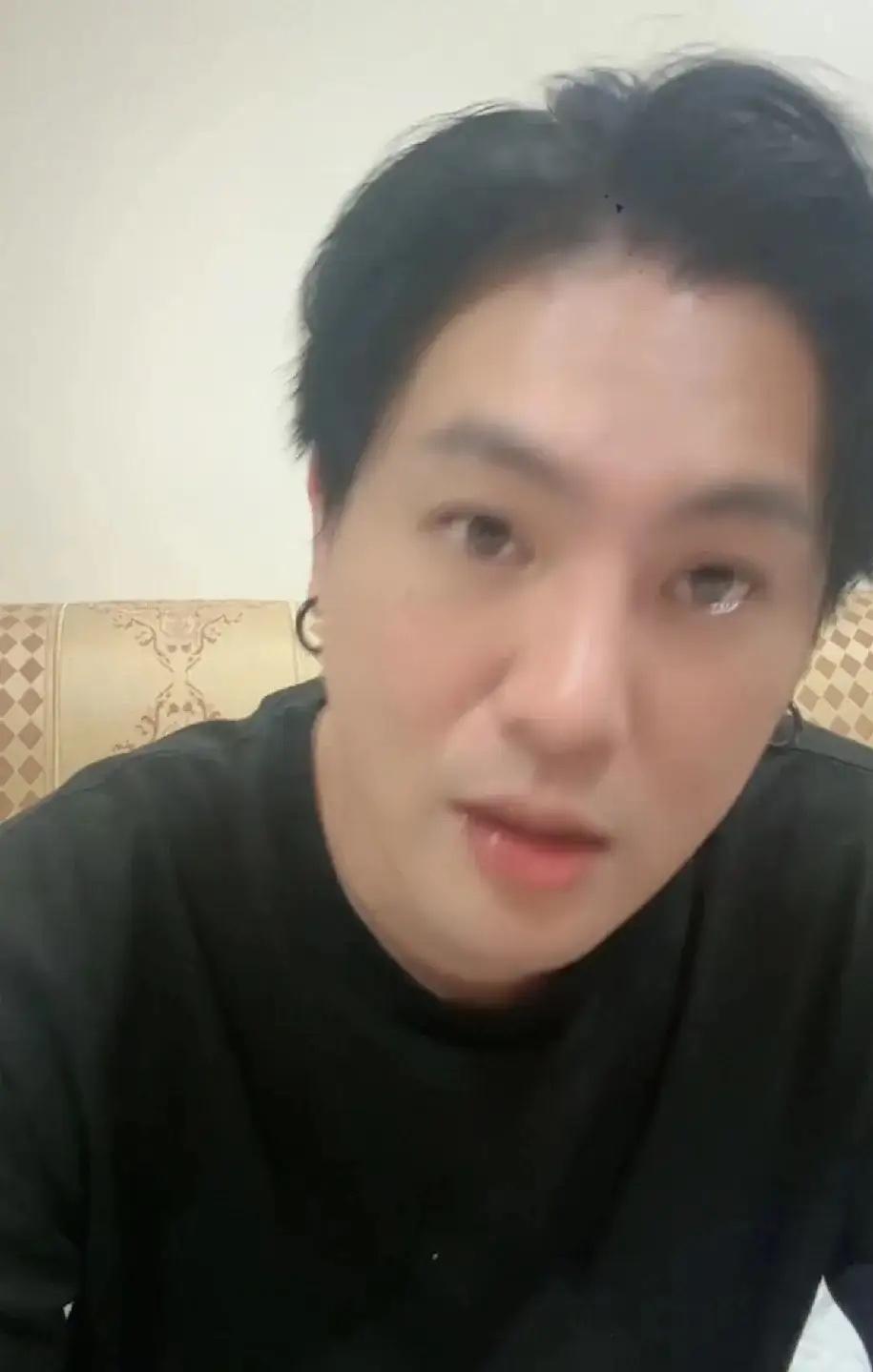 汪小菲这是真爷们，具俊晔被感动到放弃遗产。马筱梅跟着熬。满心委屈无处发泄。汪