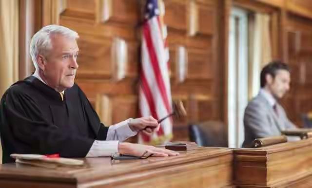 14岁少年梦碎街头：31岁女魔头仅判6个月！全美愤怒追问：我们的孩子安全谁守护？