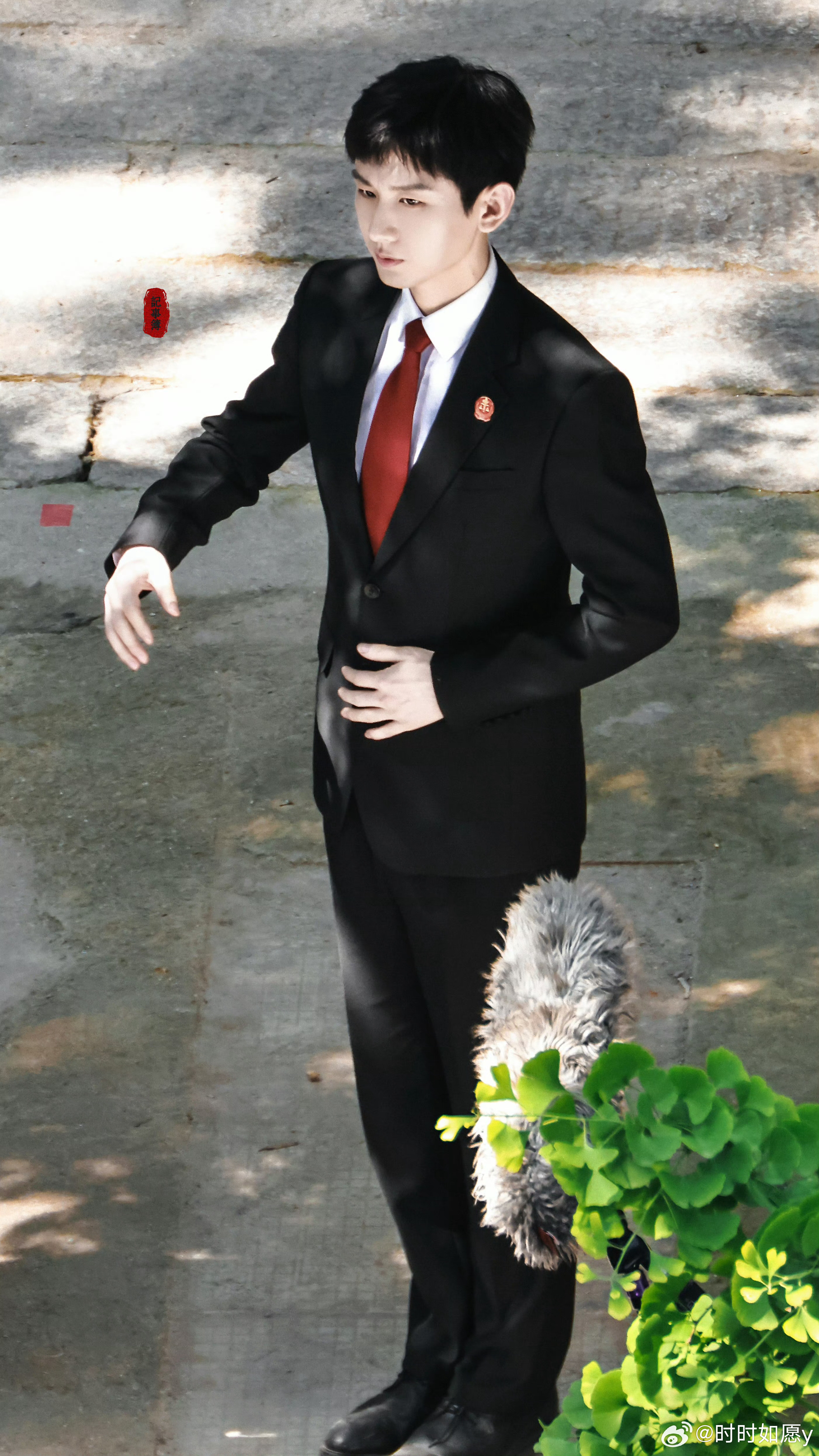 成毅两京十五日cy成毅朱瞻基“渡人者，得人心；渡心者，得心静；渡己者，得安生。”