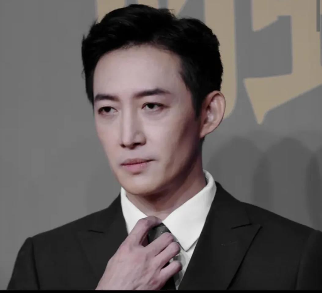 原来她是王阳妻子,难怪能主演《八千里路云和月》,娶个贤妻旺三代娱乐明星