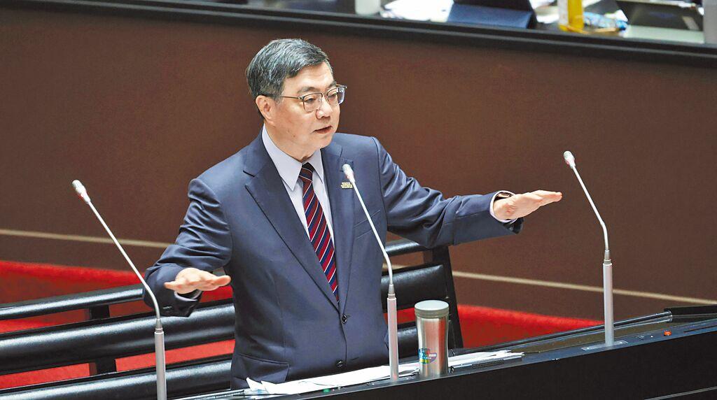 重磅！卓荣泰宣布不副署三法，行政立法冲突白热化今日（4日），台行政机构正式宣