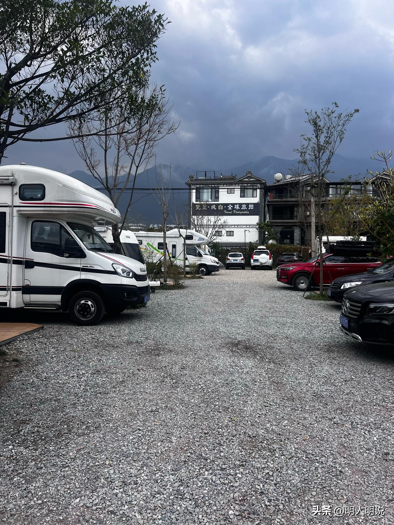 换个地方过日子，不算真正意义上的自驾游很多人以为，只要开着车出门，都叫自驾