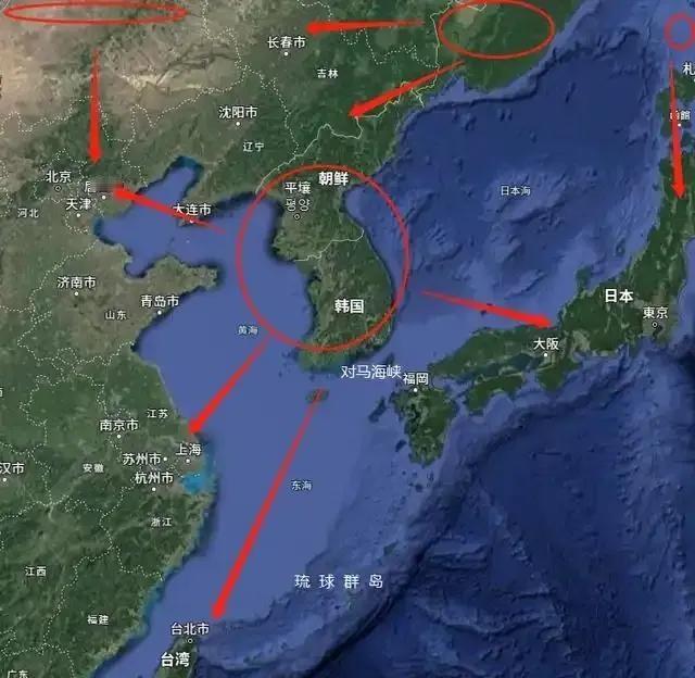 现在日本人开始骂他祖宗了。9.18事变后，日本占领了中国东北，想当时如果日本不贪