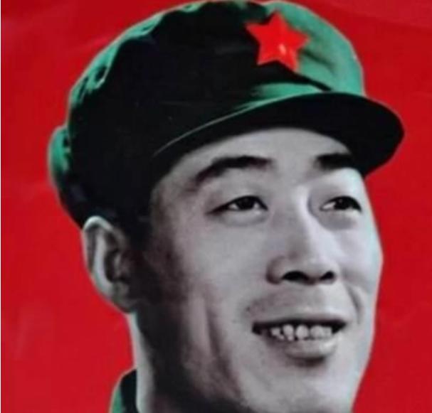 1982年，曾任职沈阳军区副司令员的孙玉国，受到转业处理，多年老兵竟然变为普通职