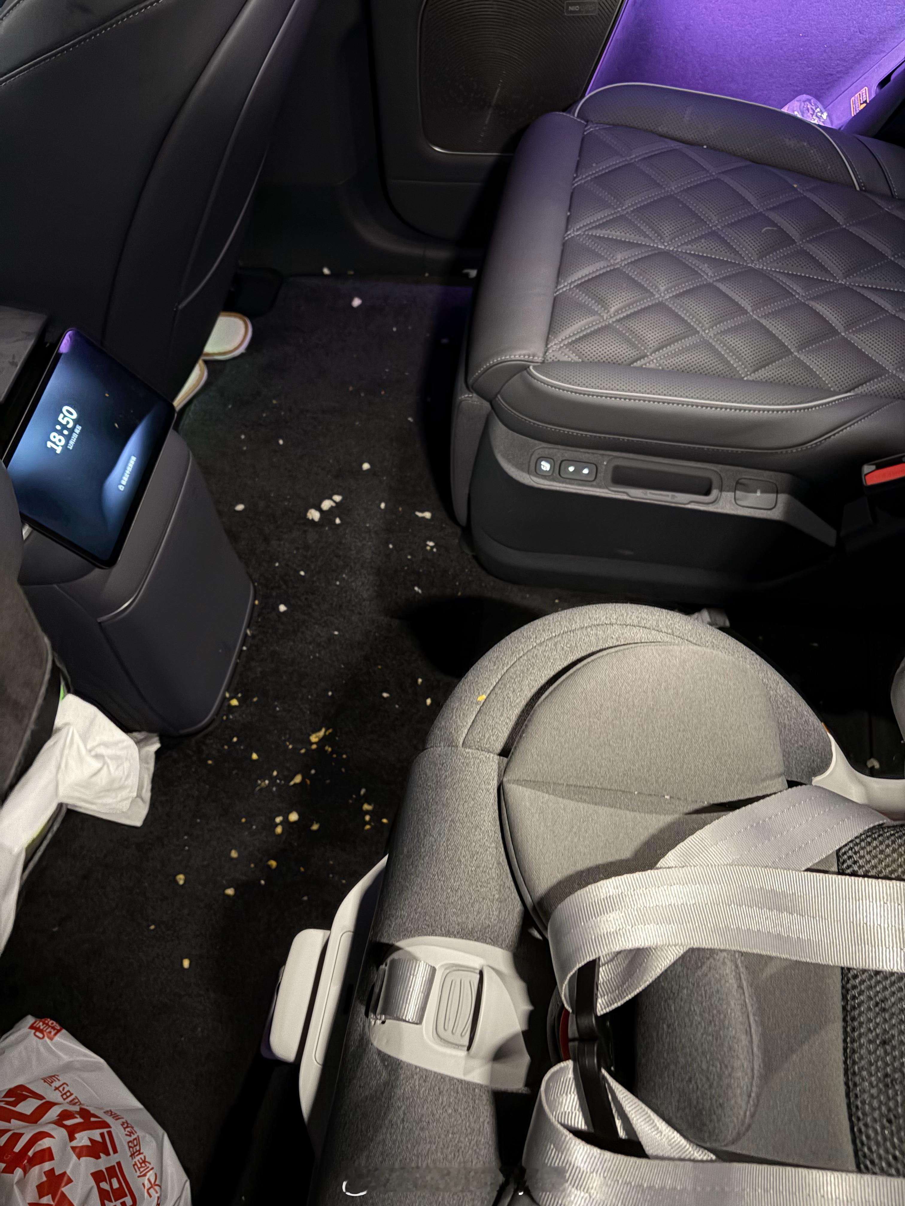 只要有我儿子在，车上一定是这样