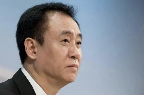 最令人震撼的判决终究还是尘埃落定！许家印的海外家族信托被彻底击破，77亿美元资产