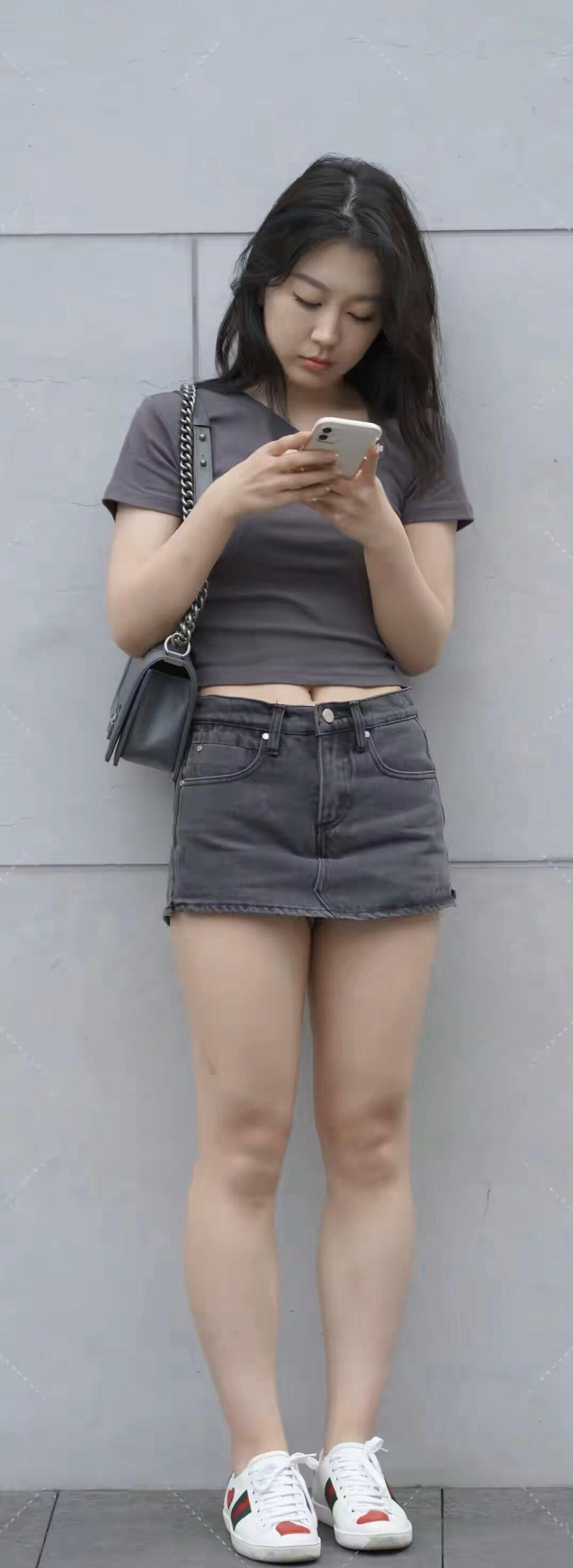 如果你跟某个人在一起，能让你情绪稳定，让你敞开心扉，让你更自信更爱笑，更热爱生活