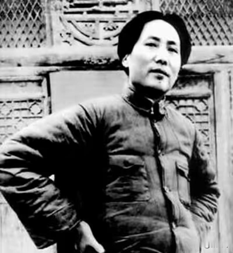 1929年2月10日，江西瑞金大柏地的山坡上，枪声正密。一个平时很少摸枪的