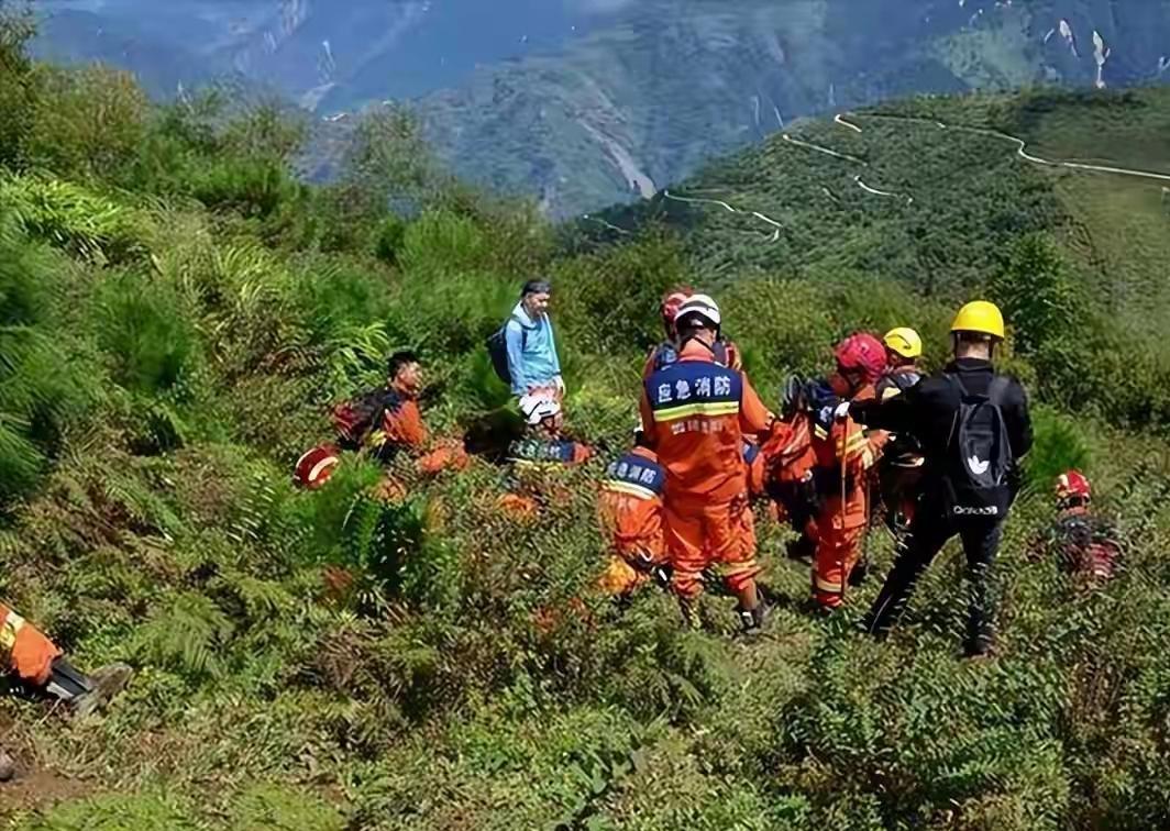 肇庆11岁男孩误入无人深山，失联13天，就在所有人都以为孩子已经遭遇不幸的时候，