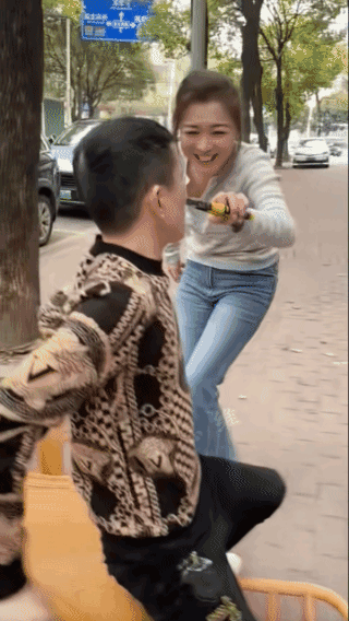 你再厉害，也架不住别人偷袭你！