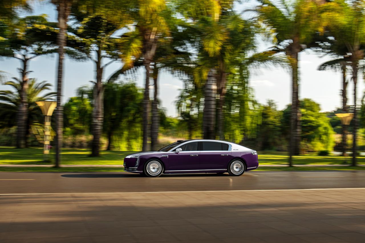 高端圈层社交硬通货，尊界S800的“人传人”裂变密码尊界S800，正成为高端圈