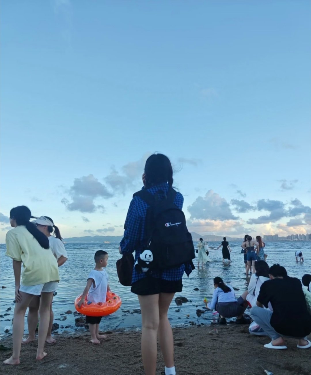 之前的游客照简直就是乱拍谁还没一堆乱七八糟的游客照啊！以前出门就瞎按快门，风景没