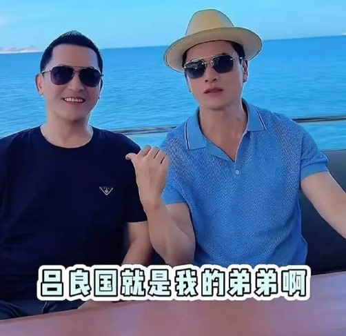 70岁吕良伟包游艇带家人出海，弟弟也是冻龄帅大叔，俩侄女颜值高！