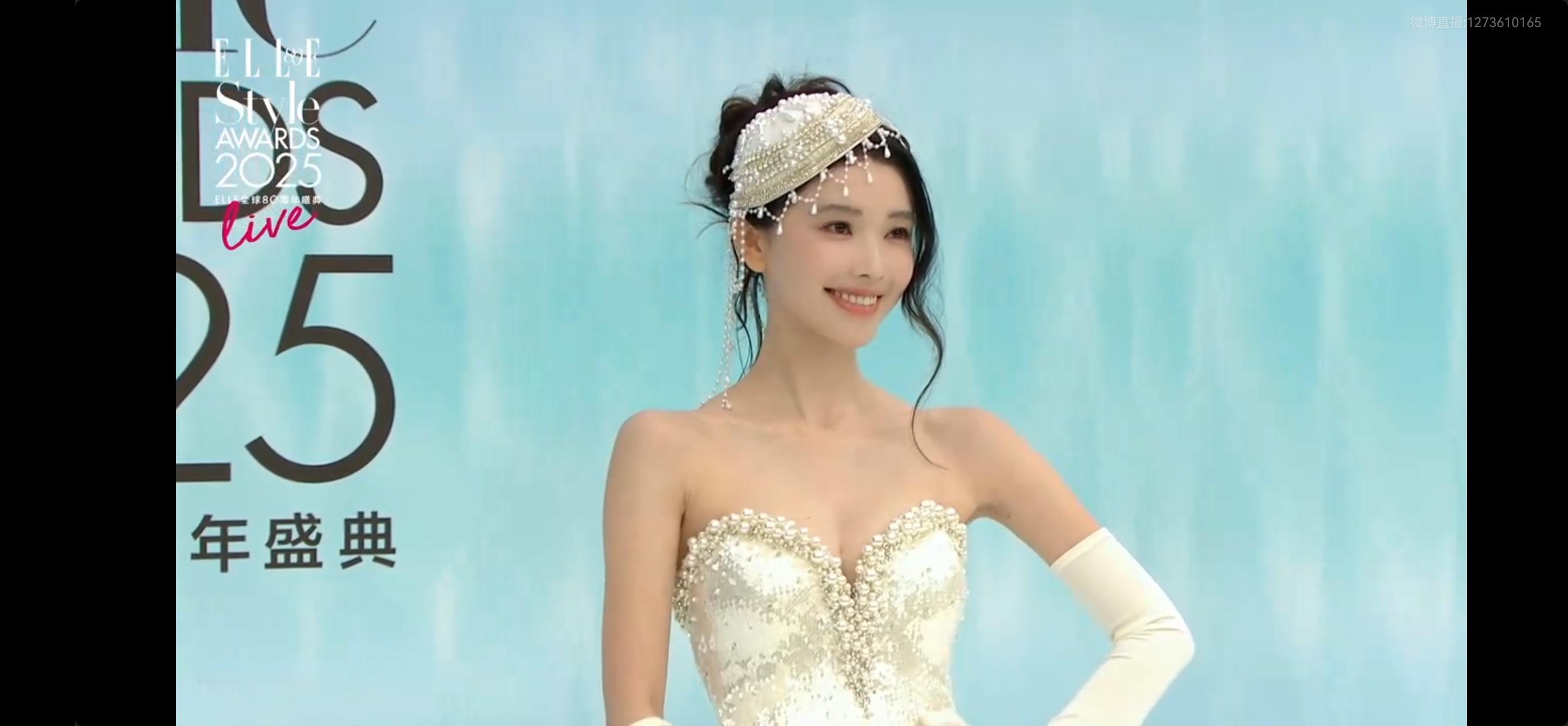 方圆是谁？这么美​​​