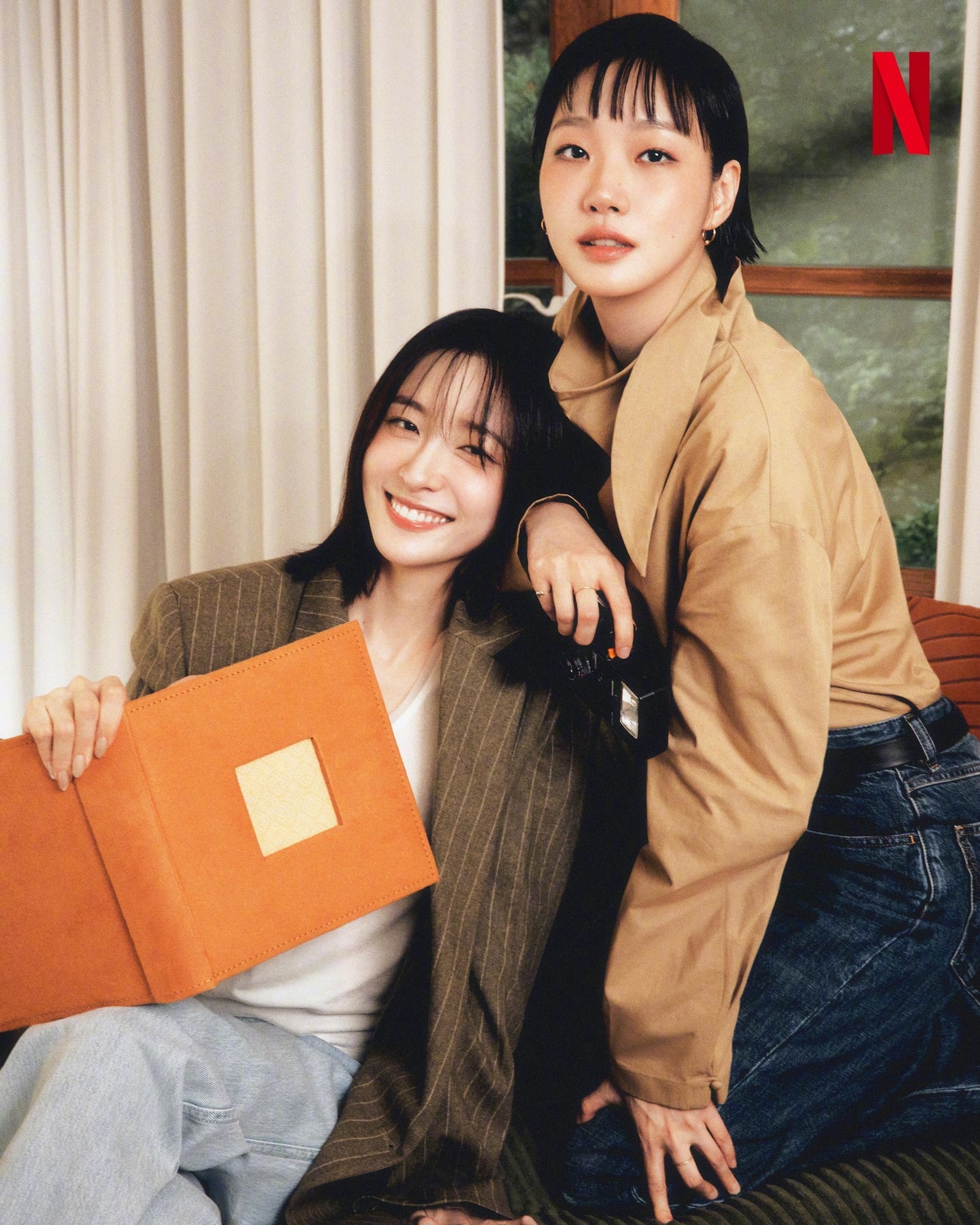 金高银朴智贤演员Netflix画报🐰妳和其余的一切