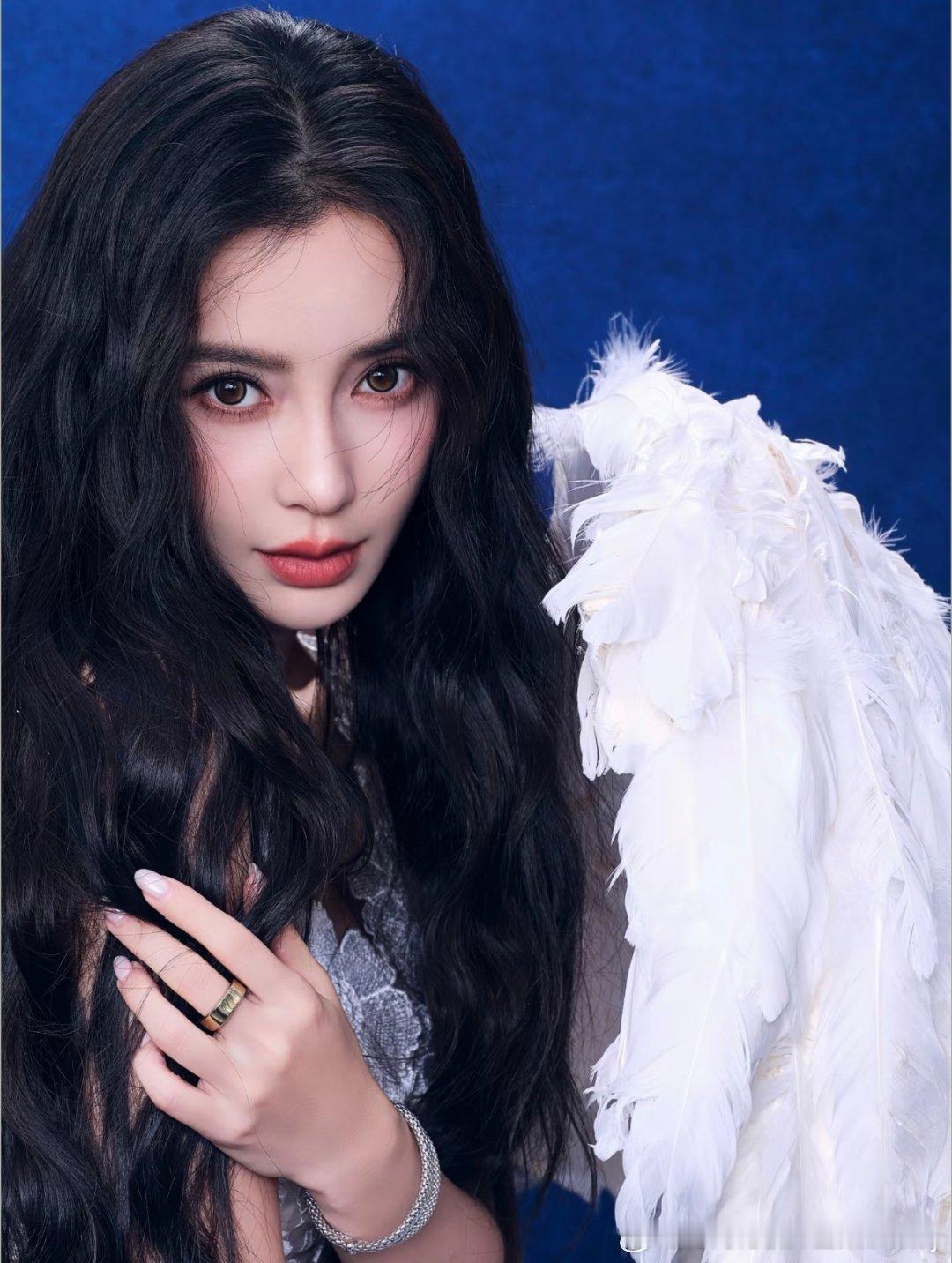 妈呀，看到真·天使宝贝了~angelababy
